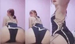 ပေါက်ပေါက်ဆုပ်ရဲ့ဖင်ဖွေးဖွေးလေး