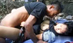 ဦးနဲ့သမီးလို့ပဲ ဆိုရမလား