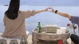 ငါမင်းကိုချစ်တာပေါ့ဆိုပြီး ဟန်းနီးမွန်းမှာ အပီတီးတဲ့ တရုတ်အတွဲ